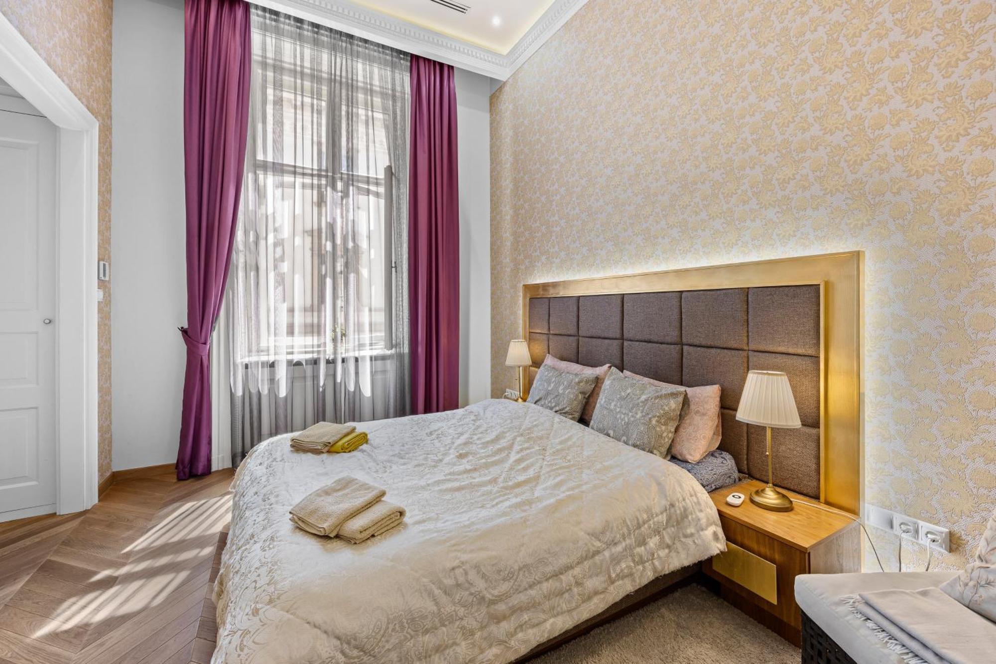 Count Zrinyi Basilica Luxurious Residence 布达佩斯 外观 照片