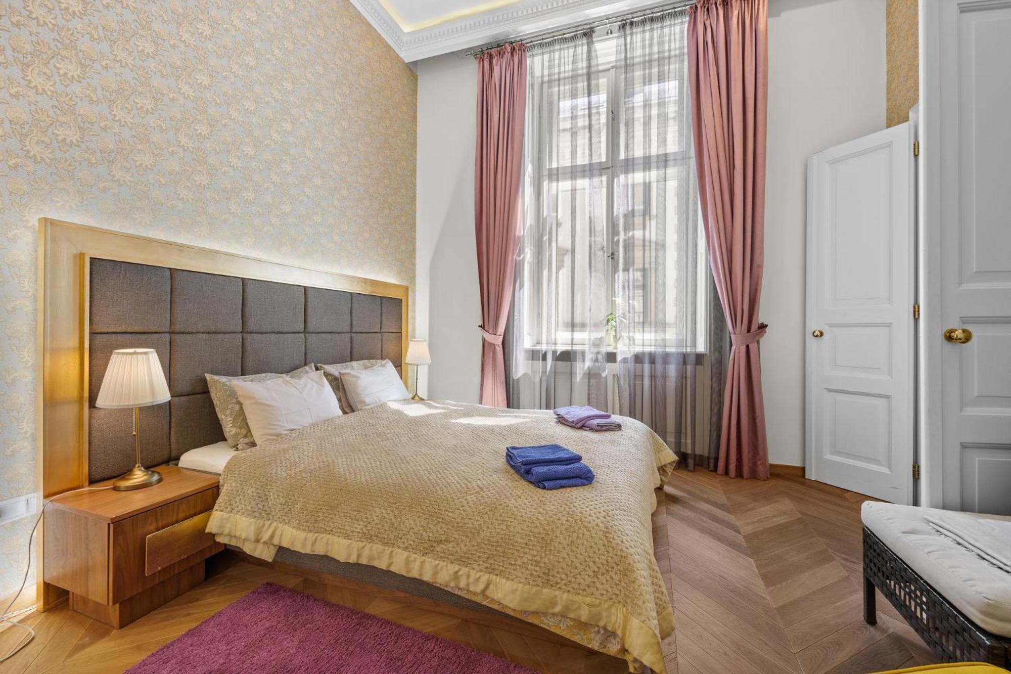 Count Zrinyi Basilica Luxurious Residence 布达佩斯 外观 照片