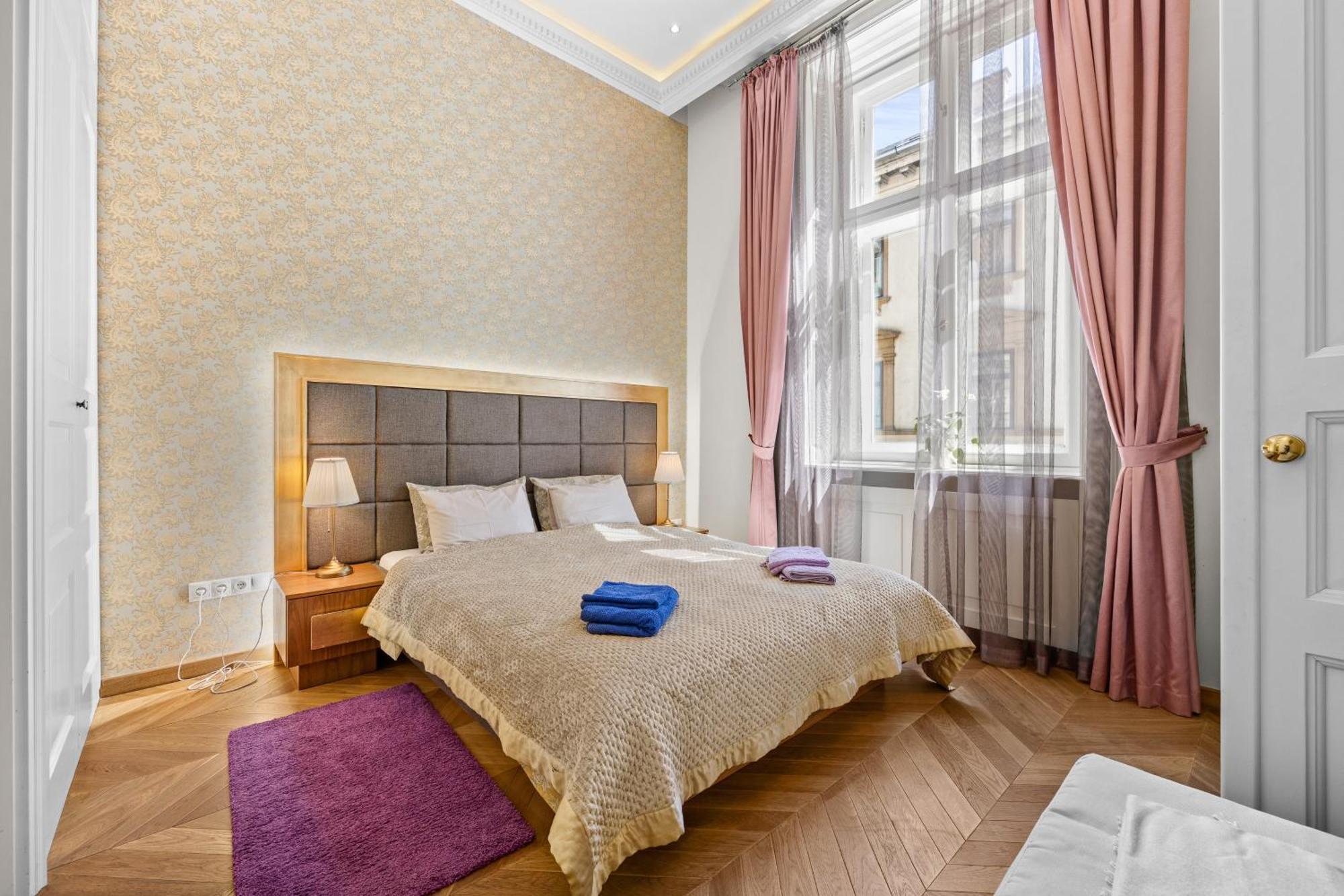 Count Zrinyi Basilica Luxurious Residence 布达佩斯 外观 照片